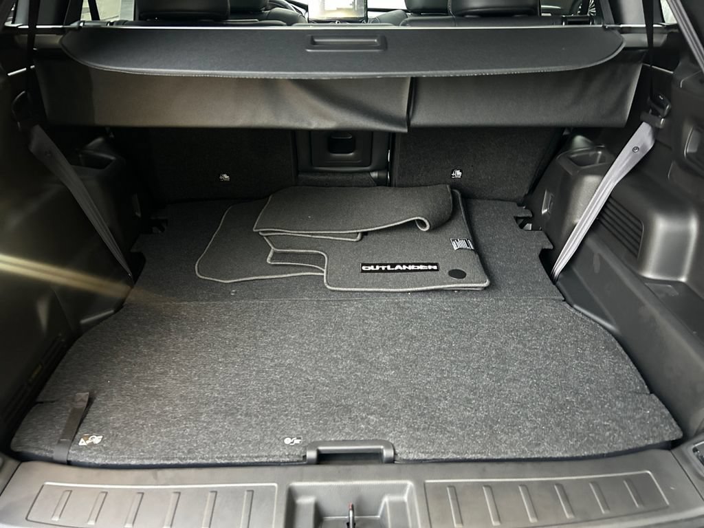 New 2026 Mitsubishi Outlander SE FWD image 20
