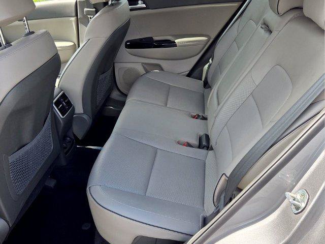 Used 2019 Kia Sportage EX w/ EX Technology Package FWD image 12