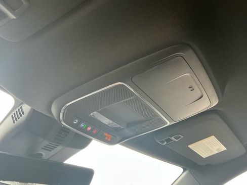 New 2026 Chevrolet Traverse RS w/ LPO, Floor Liner Package AWD/4WD image 28