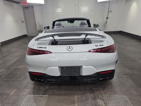 Used 2022 Mercedes-Benz SL 63 AMG 4MATIC w/ Driver Assistance Package image 5