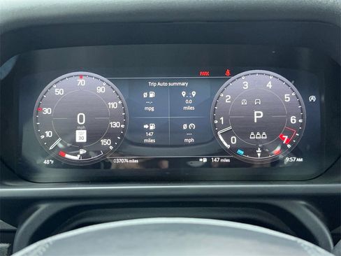 Used 2023 Land Rover Defender 110 V8 image 25