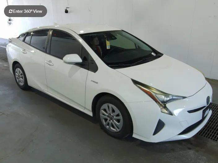 Used 2017 Toyota Prius Two FWD image 1
