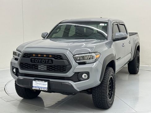 Used 2021 Toyota Tacoma TRD Off-Road w/ TRD Premium Off Road Package image 1