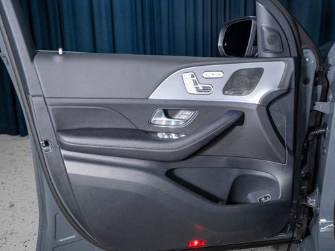 New 2025 Mercedes-Benz GLE 450 4MATIC image 12