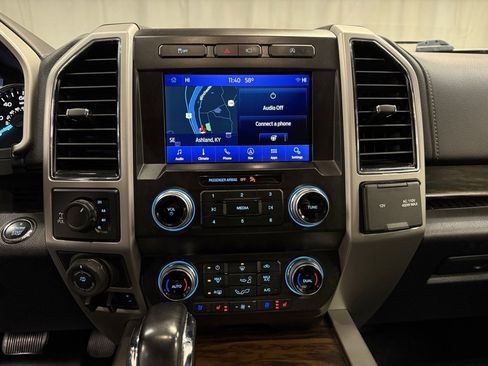 Used 2020 Ford F150 Lariat w/ Equipment Group 502A Luxury image 30