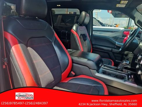 Used 2016 Ford F150 Lariat w/ Equipment Group 502A Luxury AWD/4WD image 6