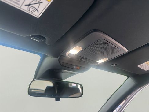 Certified 2025 Honda HR-V Sport image 24
