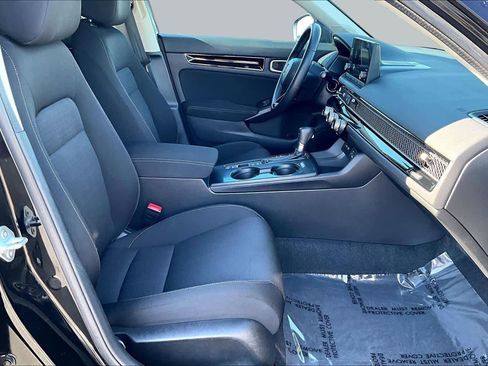 Used 2022 Honda Civic EX image 8