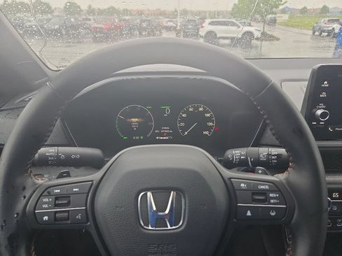 Used 2025 Honda CR-V Sport-L image 12