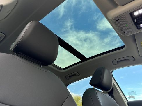 New 2026 Audi Q3 quattro 2.0T image 14