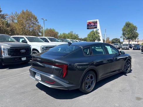 Used 2025 Kia K4 FWD image 3