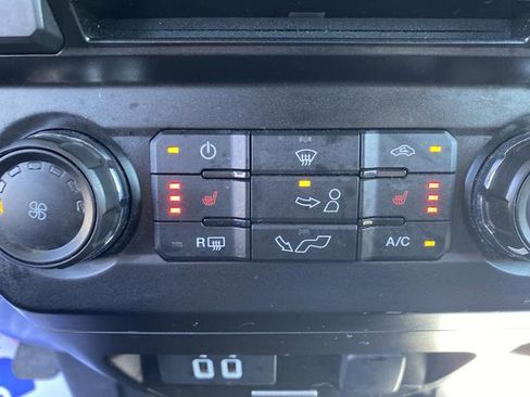 Used 2017 Ford F150 XLT w/ Equipment Group 302A Luxury image 11