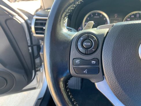 Used 2016 Lexus IS 300 AWD image 29