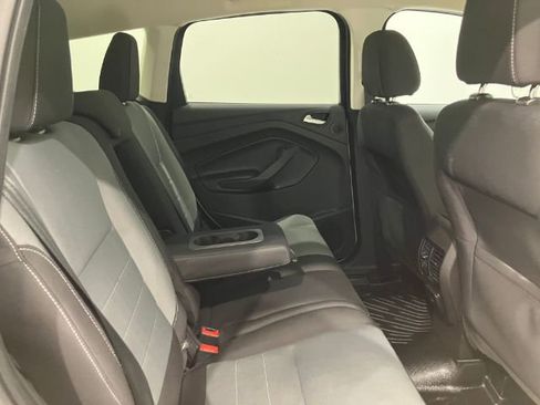 Used 2016 Ford Escape SE w/ Equipment Group 201A AWD/4WD image 43