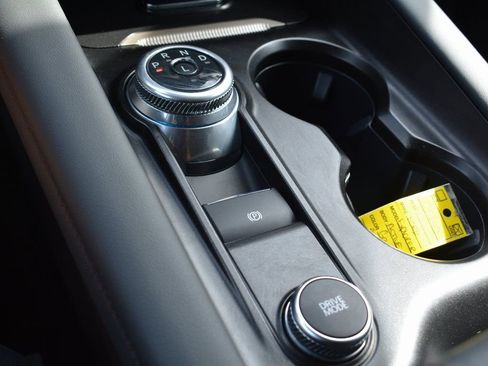 Used 2025 Ford Explorer Active image 18