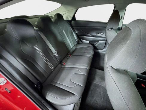 Certified 2023 Hyundai Elantra SEL w/ Convenience Package image 26