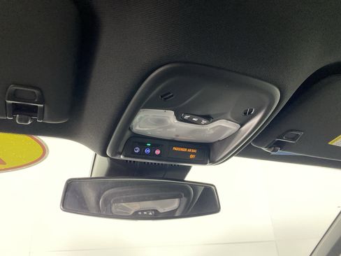 Used 2024 Chevrolet Colorado Trail Boss w/ Advanced Trailering Package image 26