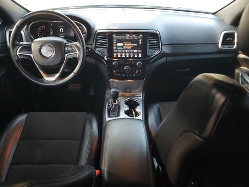 Used 2022 Jeep Grand Cherokee Laredo X image 16