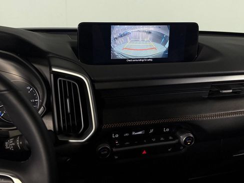 Used 2025 MAZDA CX-50 AWD 2.5 Hybrid w/ Premium Pkg image 17