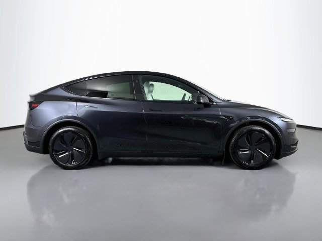 Used 2026 Tesla Model Y Long Range AWD/4WD image 8