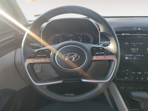 Used 2024 Hyundai Tucson SEL image 12