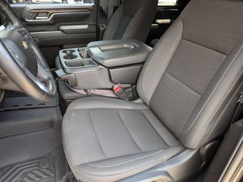 Used 2024 Chevrolet Silverado 2500 LT AWD/4WD image 15