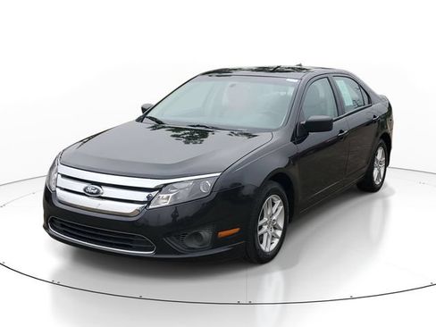 Used 2012 Ford Fusion S FWD image 2