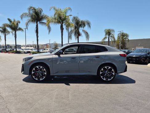 New 2026 BMW X2 xDrive28i w/ Technology Package AWD/4WD image 7