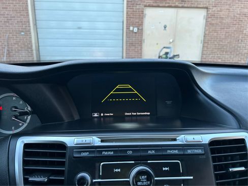 Used 2016 Honda Accord LX image 25