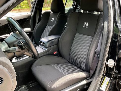 Used 2021 Dodge Charger Scat Pack RWD image 18