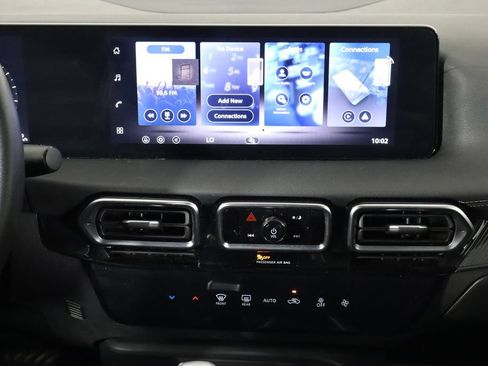 Used 2026 Nissan Sentra SV w/ Floor Mat Package FWD image 24