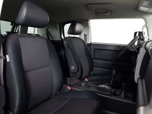 Used 2008 Toyota FJ Cruiser 4WD image 22