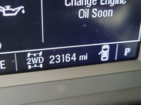 Used 2023 Chevrolet TrailBlazer LT w/ Convenience Package AWD/4WD image 30