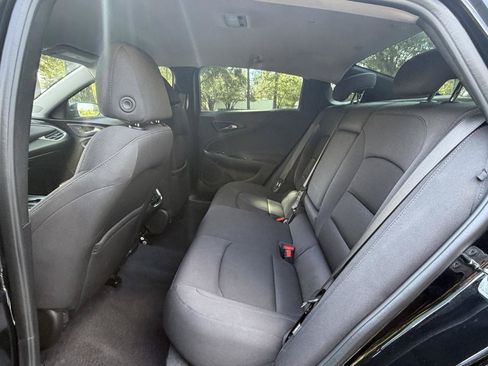 Used 2022 Chevrolet Malibu LT FWD image 13