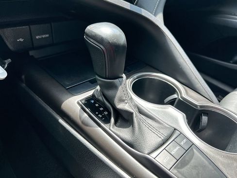 Used 2023 Toyota Camry SE FWD image 25