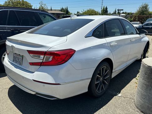 Used 2021 Honda Accord EX-L image 2