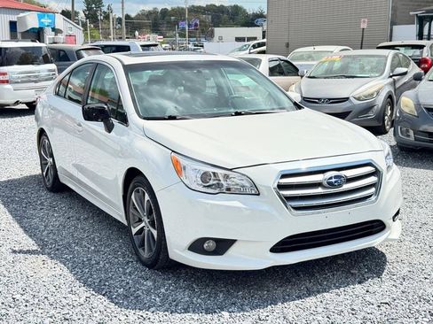 Used 2016 Subaru Legacy 2.5i Limited AWD/4WD image 3