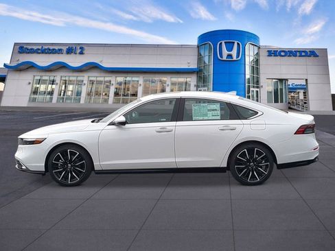 New 2026 Honda Accord Touring image 2