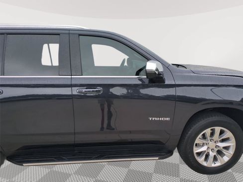 Used 2023 Chevrolet Tahoe Premier AWD/4WD image 35