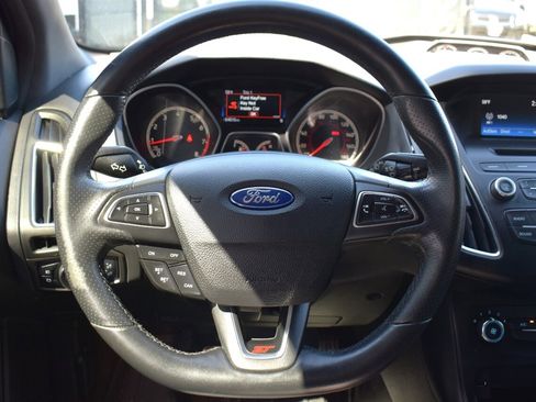 Used 2016 Ford Focus ST image 13