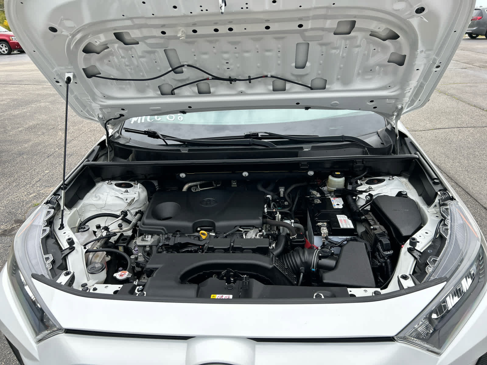 Used 2019 Toyota RAV4 LE w/ All Weather Liner Package AWD/4WD image 26