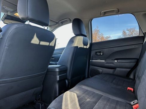 Used 2024 Mitsubishi Outlander Sport ES image 30