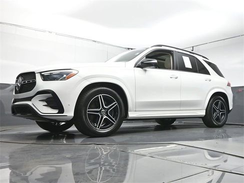 Used 2024 Mercedes-Benz GLE 350 4MATIC image 36