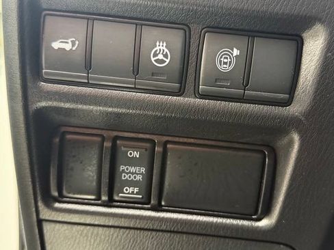 Used 2023 Nissan Armada Platinum w/ Captain's Chairs Package RWD image 30