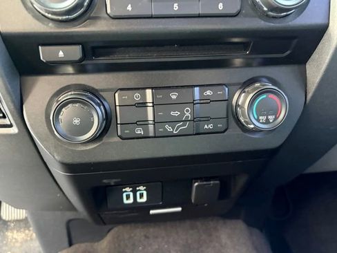 Used 2018 Ford F250 XL w/ STX Appearance Package image 16