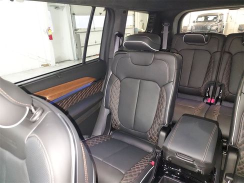 New 2025 Jeep Grand Cherokee L Summit image 12