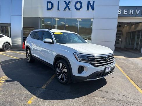 Used 2024 Volkswagen Atlas SE image 1
