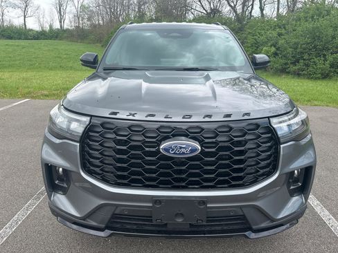 New 2026 Ford Explorer ST-Line AWD/4WD image 15