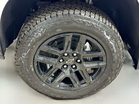 New 2026 Chevrolet Silverado 1500 Custom Trail Boss AWD/4WD image 33