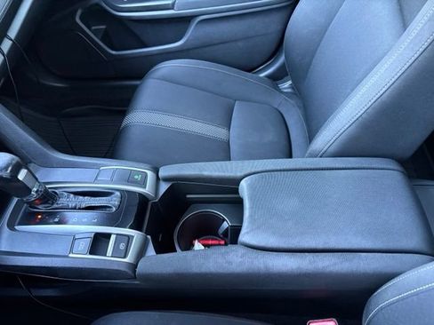 Used 2019 Honda Civic EX image 18